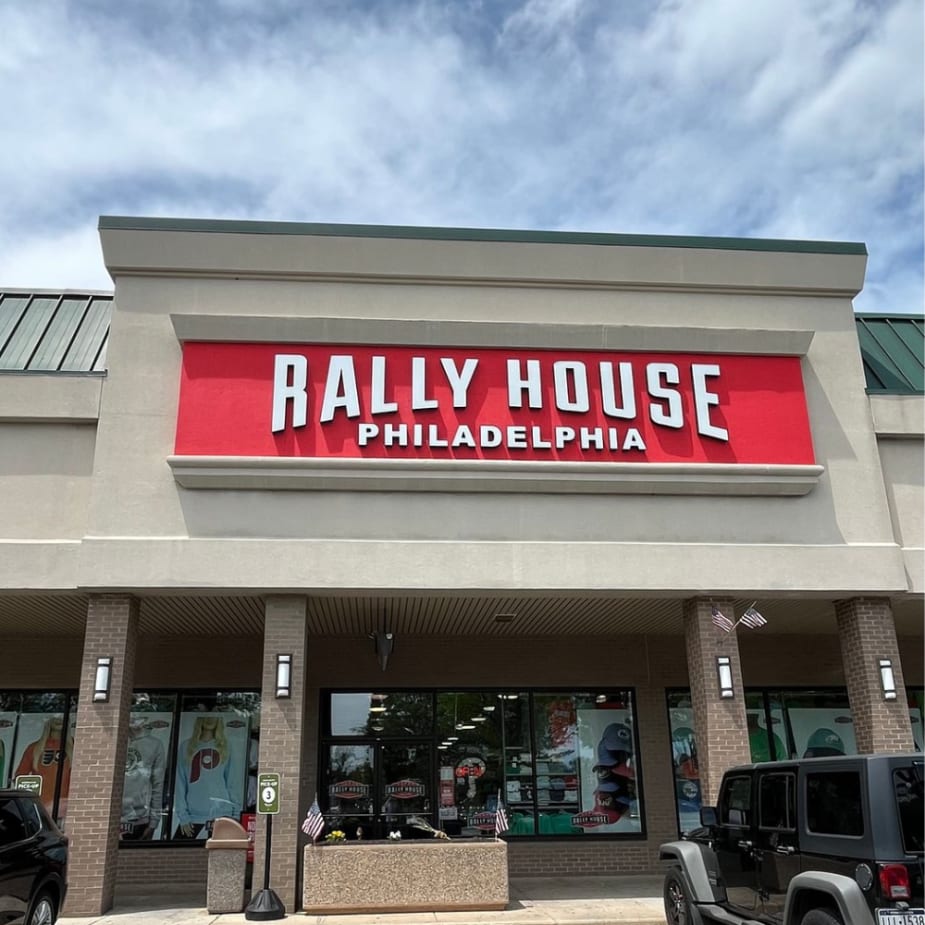 Rally House Springfield Square North EXTERIOR