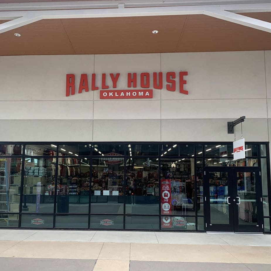 Rally House Tulsa Premium Outlets EXTERIOR